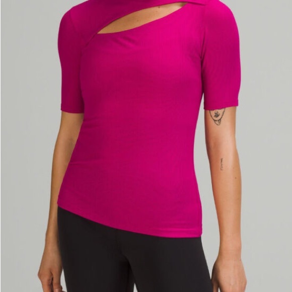 Lululemon LA Tight-to-body Keyhole Tee size 8 New with Tags - Picture 3 of 4